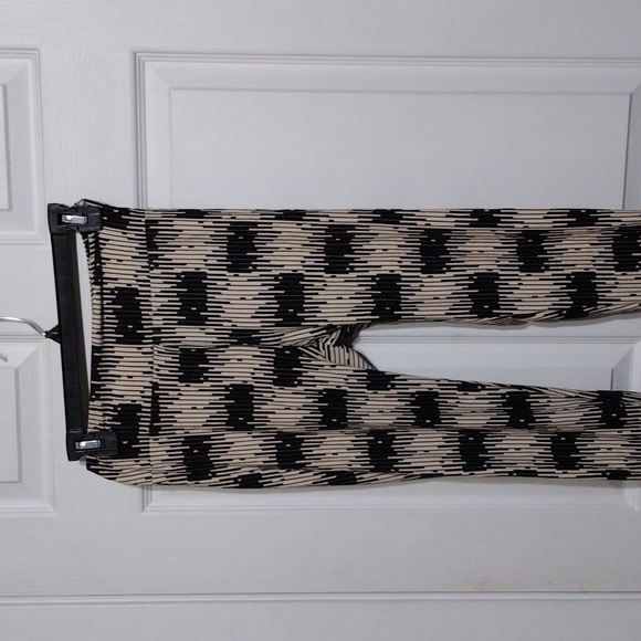 Leggings - Picture 1 of 2